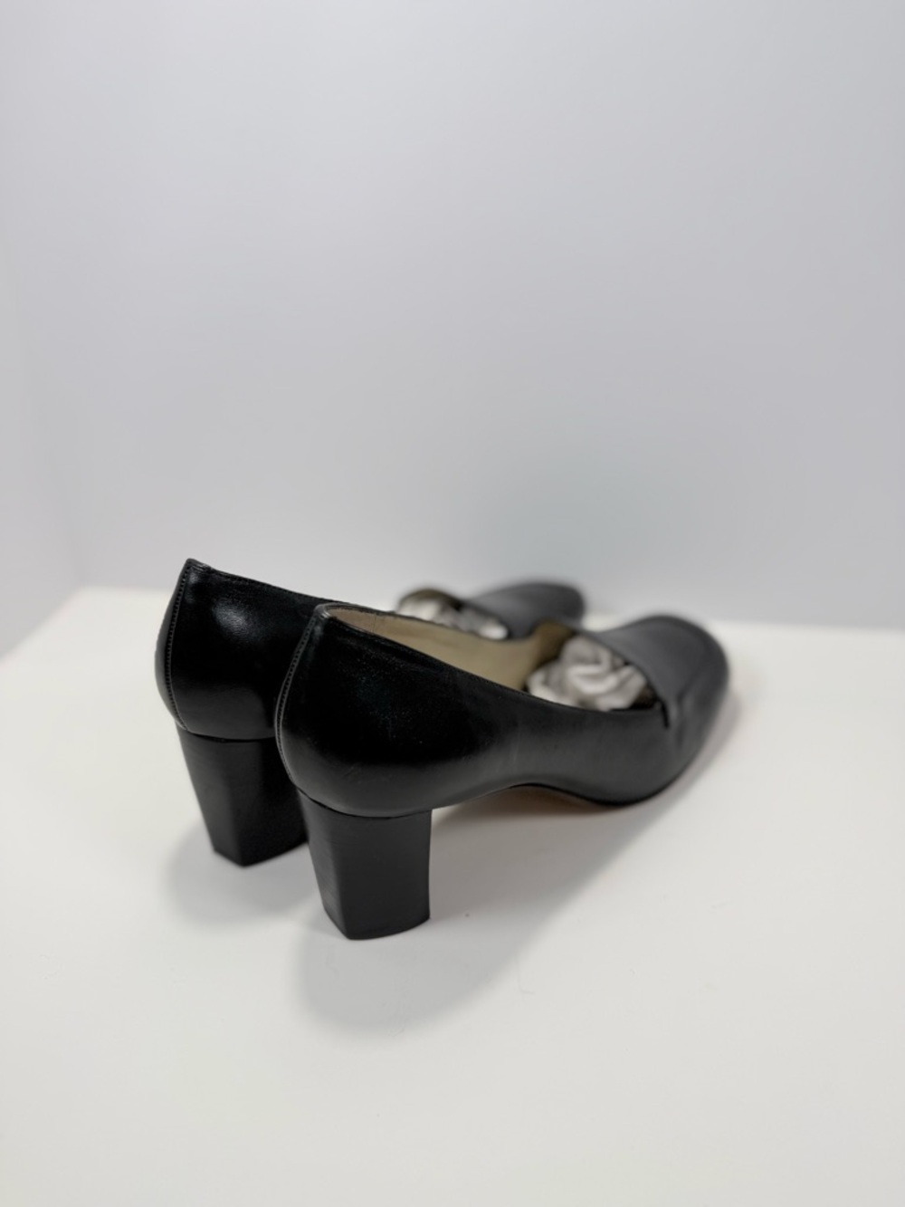ANTONIO MELANI Black Leather Classic Pump Heels - Picture 6 of 9